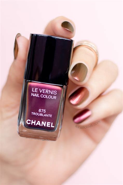 chanel troublant nail polish 2015|Chanel Nail Polish Vernis 2015 Troublante 675 & Singuliere.